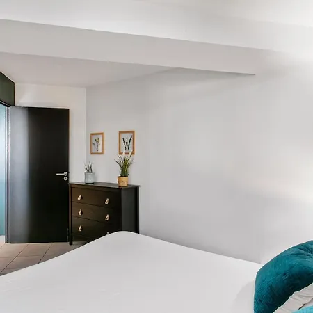 Apartment Coeur Urbain - Place De La Comedie *